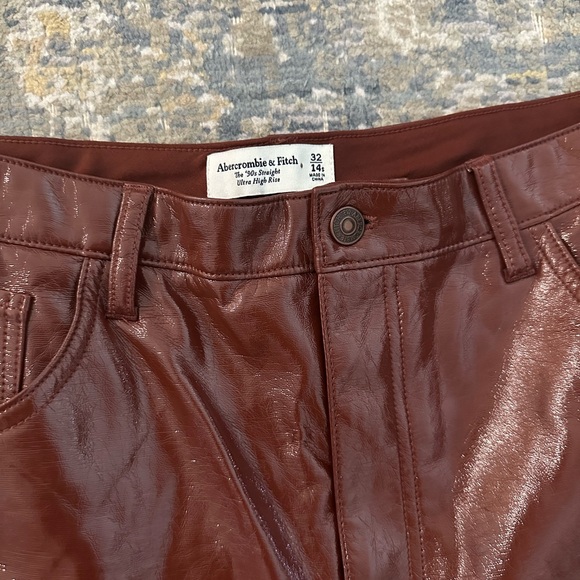 Brown Abercrombie and Fitch 90s straight leather pants - Picture 4 of 12
